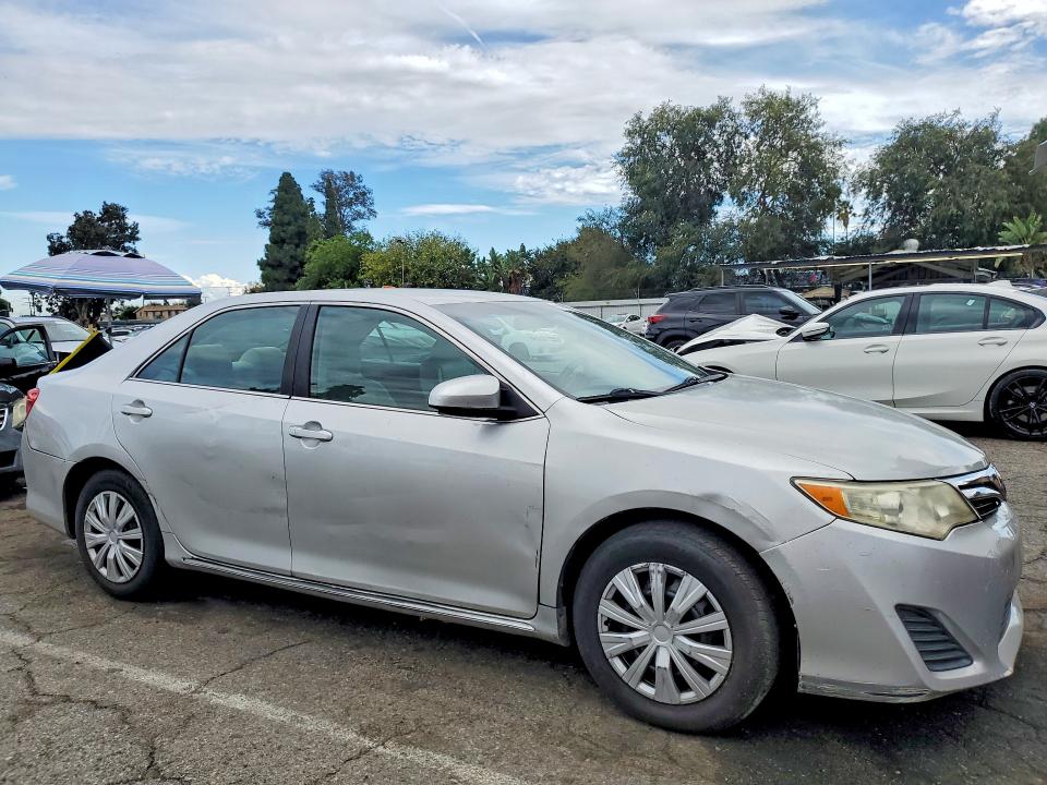 Aukcja sprzedaży 2014 Toyota Camry, vin: 4T1BF1FK6EU365350, numer aukcji: 68383586