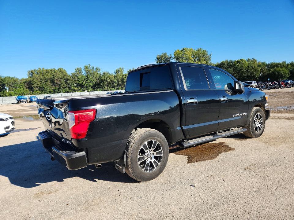 69710606 :رقم المزاد ، 1N6AA1ED1LN500921 vin ، 2020 Nissan Titan مزاد بيع