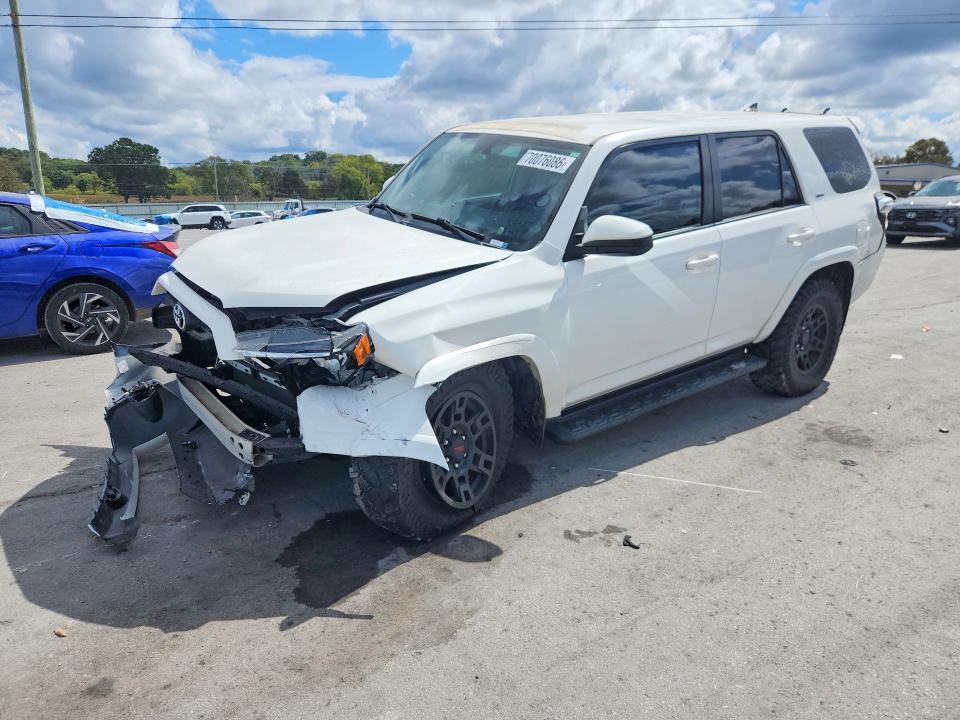 70076086 :رقم المزاد ، JTEBU5JR8K5633242 vin ، 2019 Toyota 4runner مزاد بيع