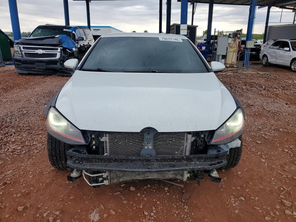 Продаж на аукціоні авто 2015 Volkswagen Gti, vin: 3VW4T7AU1FM091799, номер лоту: 70672146