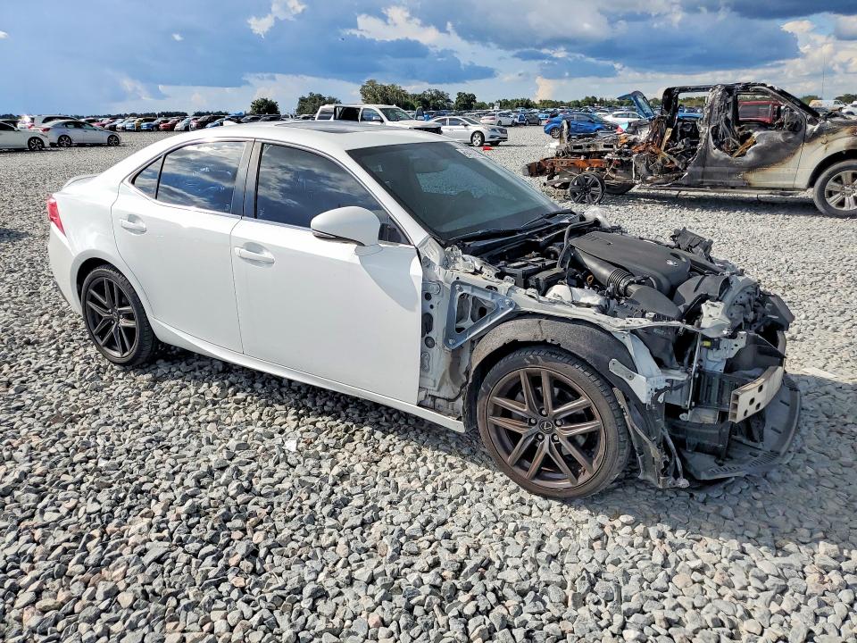 68424256 :رقم المزاد ، JTHBF1D23F5073866 vin ، 2015 Lexus Is مزاد بيع