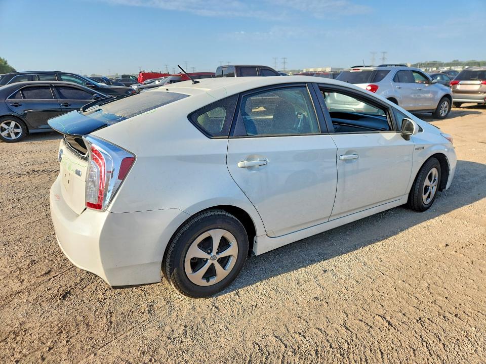 67358446 :رقم المزاد ، JTDKN3DU3F0482951 vin ، 2015 Toyota Prius مزاد بيع