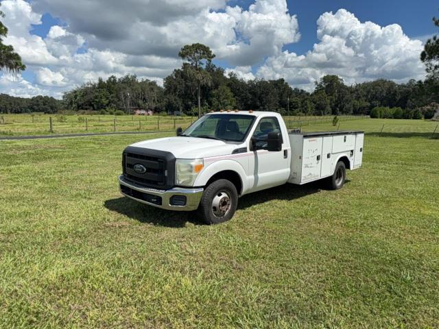 70292066 :رقم المزاد ، 1FDRF3G67FEC14945 vin ، 2015 Ford F350 مزاد بيع
