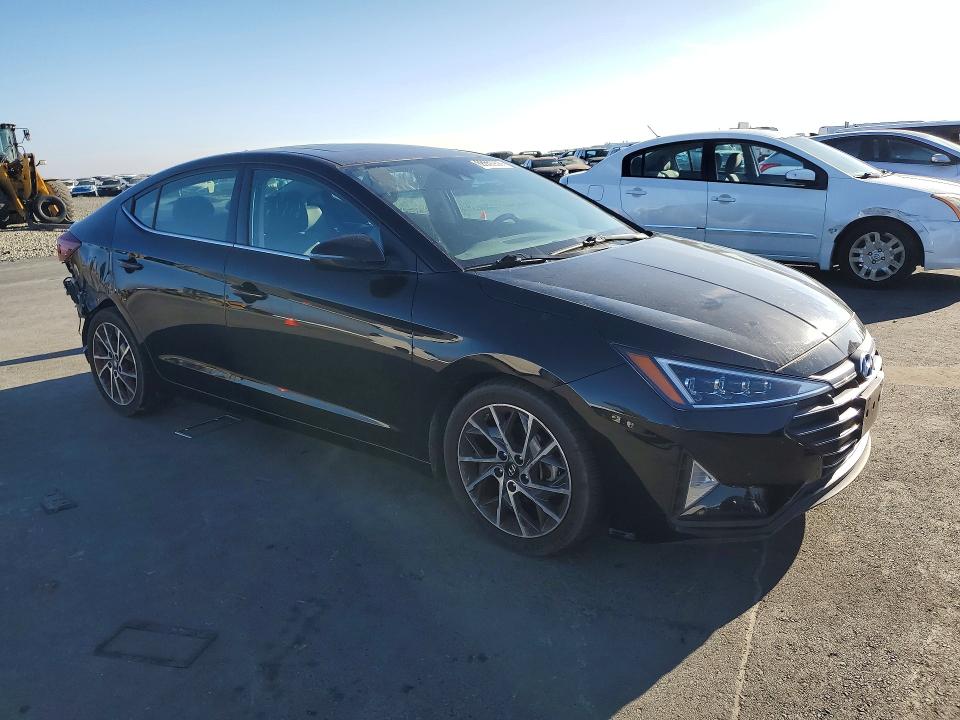 Auction sale of the 2019 Hyundai Elantra, vin: 5NPD84LF2KH484132, lot number: 68650906