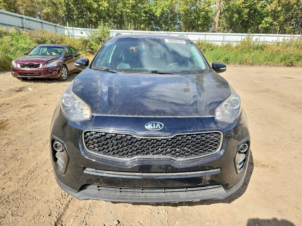 70686576 :رقم المزاد ، KNDPN3AC1H7111637 vin ، 2017 Kia Sportage مزاد بيع