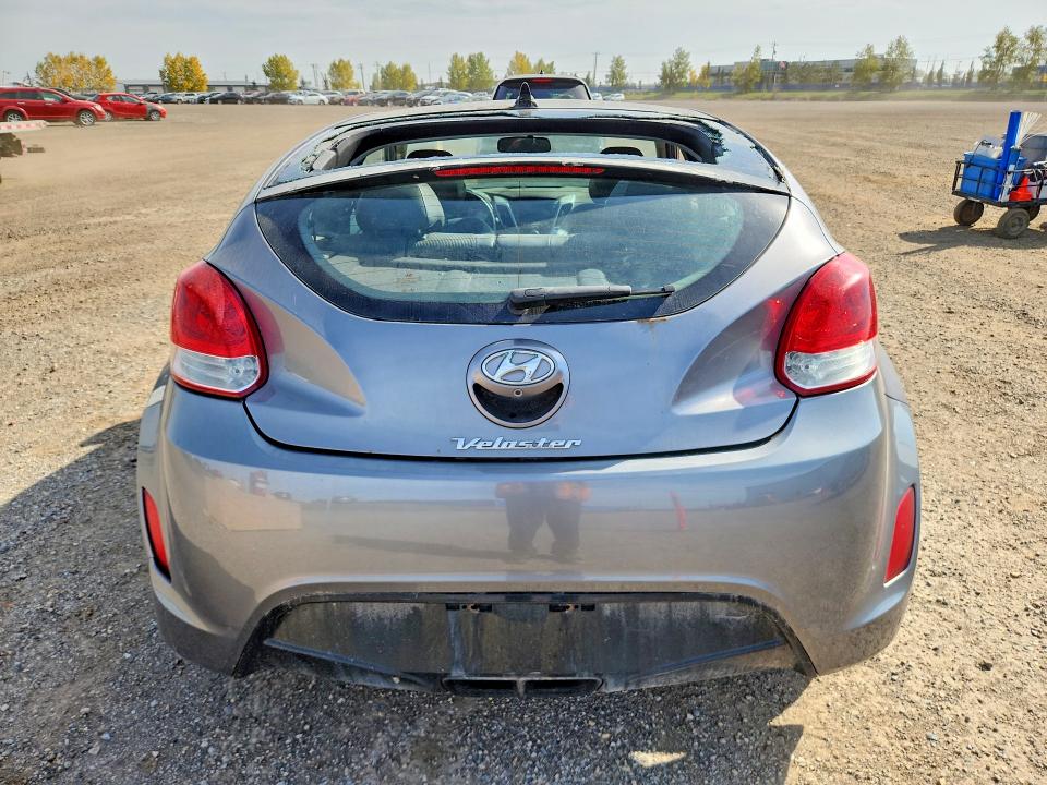70069316 :رقم المزاد ، KMHTC6AD7CU043087 vin ، 2012 Hyundai Veloster مزاد بيع