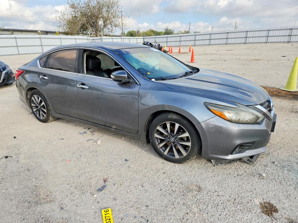 2016 Nissan Altima მანქანა იყიდება აუქციონზე, vin: 1N4AL3AP5GC193706, აუქციონის ნომერი: 69915526
