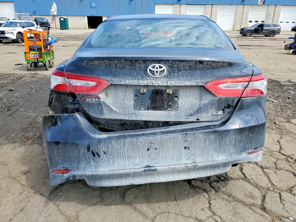 Продаж на аукціоні авто 2018 Toyota Camry, vin: 4T1B11HK7JU065211, номер лоту: 67339956