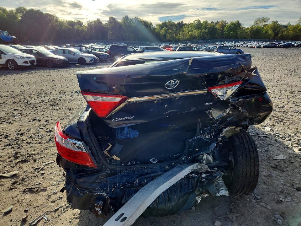 68542386 :رقم المزاد ، 4T1BF1FK4GU133767 vin ، 2016 Toyota Camry مزاد بيع