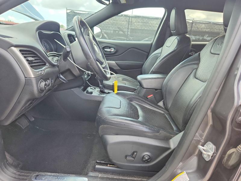69676426 :رقم المزاد ، 1C4PJMDX5KD425865 vin ، 2019 Jeep Cherokee مزاد بيع