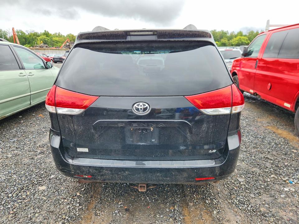 Продажа на аукционе авто 2011 Toyota Sienna, vin: 5TDKK3DCXBS026386, номер лота: 70179906