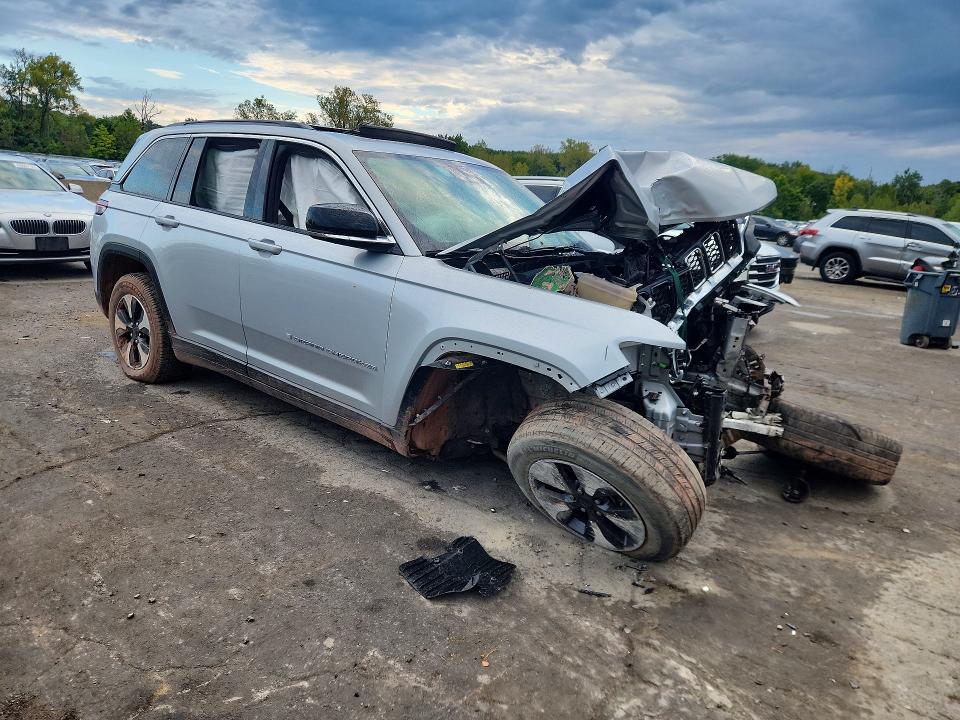 Продажа на аукционе авто 2024 Jeep Grand Cherokee, vin: 1C4RJYB67RC125397, номер лота: 69333786