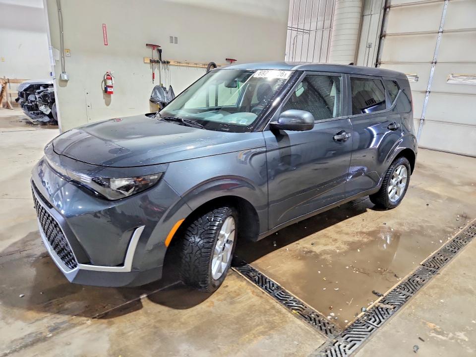 2025 Kia Soul მანქანა იყიდება აუქციონზე, vin: KNDJ23AU3S7269749, აუქციონის ნომერი: 69240806