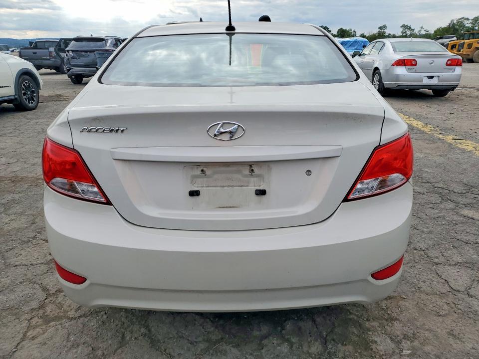 2017 Hyundai Accent მანქანა იყიდება აუქციონზე, vin: KMHCT4AE6HU188836, აუქციონის ნომერი: 71029736