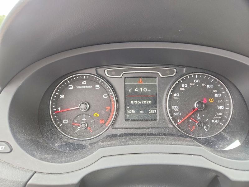 Продажа на аукционе авто 2015 Audi Q3, vin: WA1GFCFSXFR004742, номер лота: 69770976