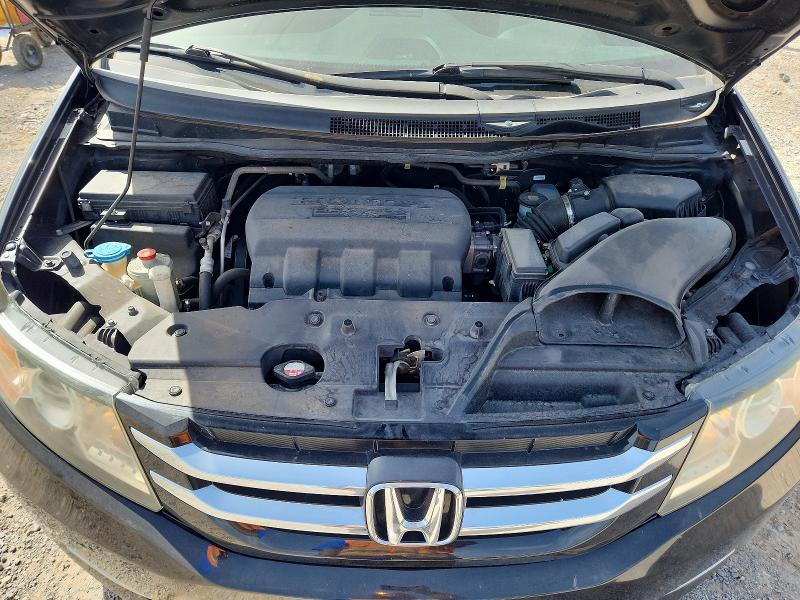 69288846 :رقم المزاد ، 5FNRL5H60FB081998 vin ، 2015 Honda Odyssey مزاد بيع
