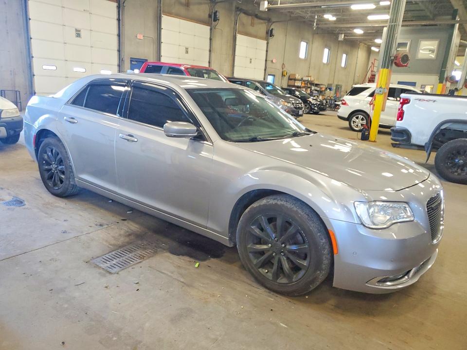 Продаж на аукціоні авто 2017 Chrysler 300, vin: 2C3CCARG0HH534976, номер лоту: 68998406