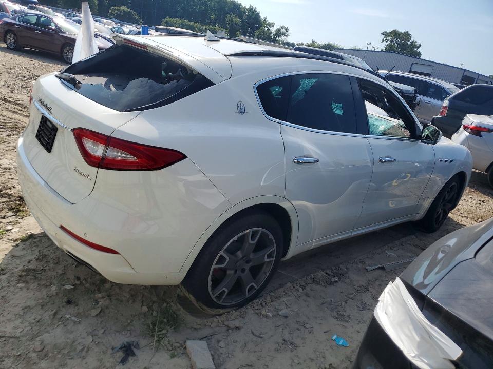 Продажа на аукционе авто 2018 Maserati Levante, vin: ZN661XUS0JX279517, номер лота: 69037226