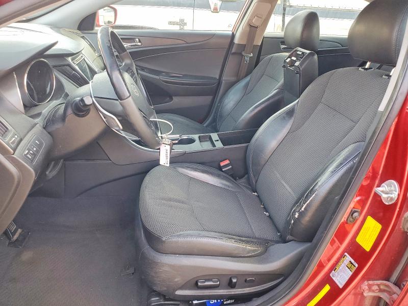68653576 :رقم المزاد ، 5NPEC4AC9CH375941 vin ، 2012 Hyundai Sonata مزاد بيع