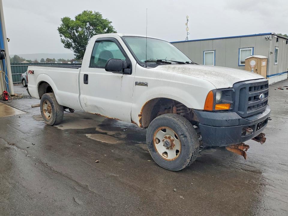 2006 Ford F250 მანქანა იყიდება აუქციონზე, vin: 1FTNF215X6ED26622, აუქციონის ნომერი: 68287716