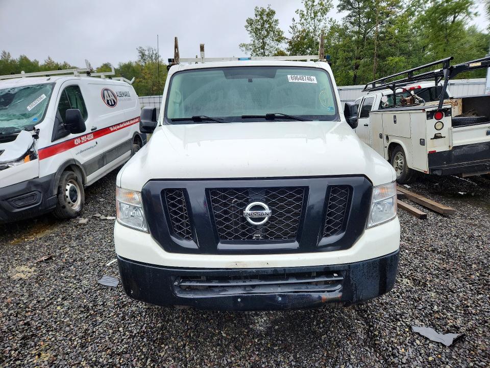 69648746 :رقم المزاد ، 1N6BF0KM9JN807707 vin ، 2018 Nissan Nv مزاد بيع
