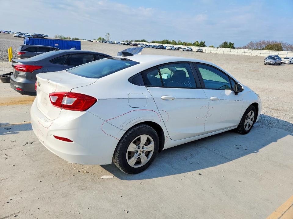 2018 Chevrolet Cruze მანქანა იყიდება აუქციონზე, vin: 1G1BC5SM2J7167104, აუქციონის ნომერი: 68198526