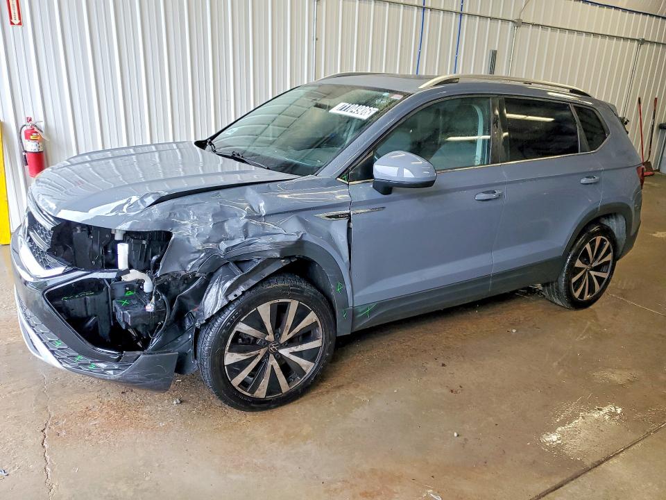Продаж на аукціоні авто 2022 Volkswagen Taos, vin: 3VVLX7B26NM064436, номер лоту: 71104906