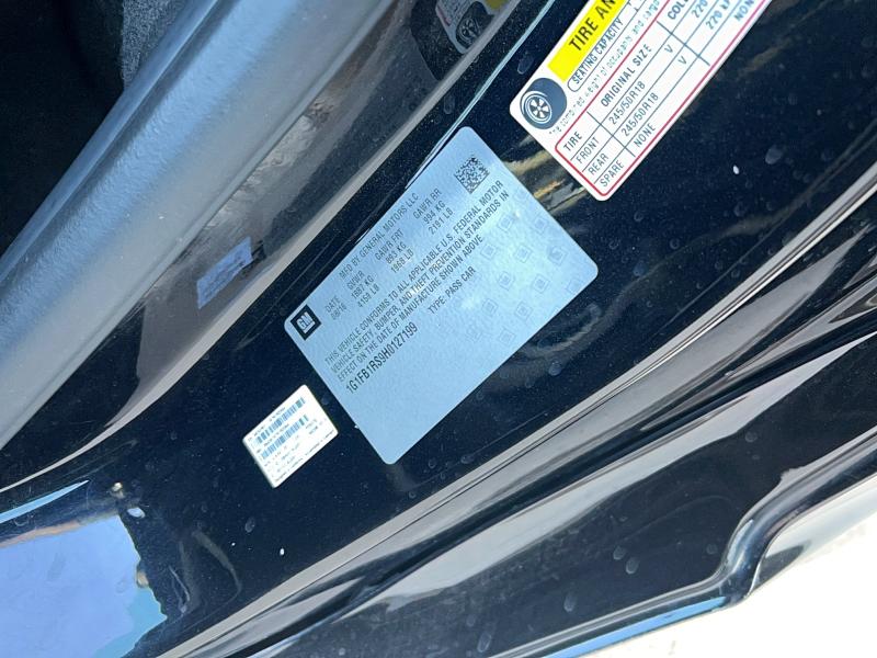 68693686 :رقم المزاد ، 1G1FB1RS9H0127199 vin ، 2017 Chevrolet Camaro مزاد بيع