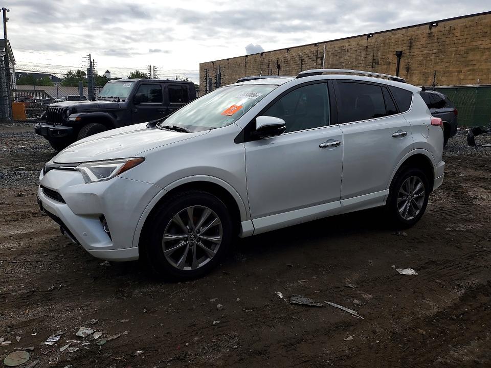 2017 Toyota Rav4 მანქანა იყიდება აუქციონზე, vin: 2T3DFREVXHW651846, აუქციონის ნომერი: 70340096
