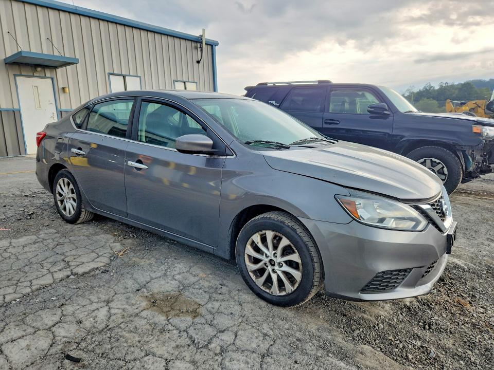 Auction sale of the 2017 Nissan Sentra, vin: 3N1AB7AP7HY330886, lot number: 69220616
