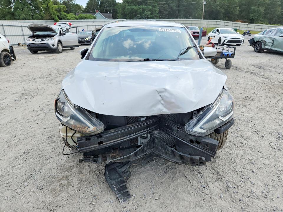 2017 Nissan Sentra მანქანა იყიდება აუქციონზე, vin: 3N1AB7AP2HY323750, აუქციონის ნომერი: 69764396