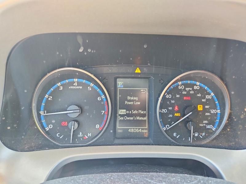 Продажа на аукционе авто 2017 Toyota Rav4, vin: 2T3BFREV2HW653016, номер лота: 68191866