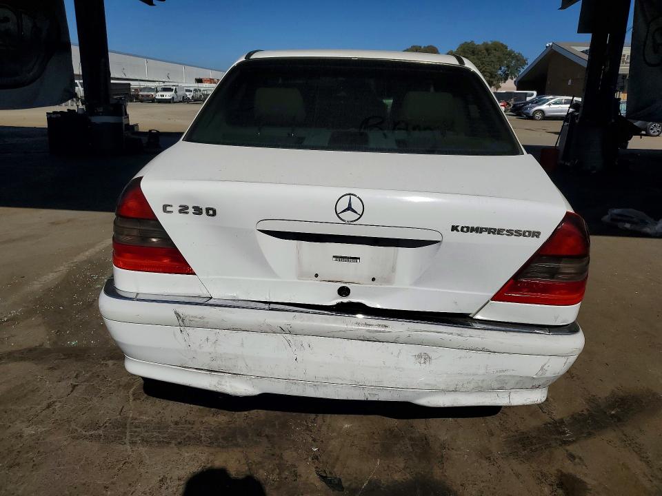 71150026 :رقم المزاد ، WDBHA24G5XA767011 vin ، 1999 Mercedes-benz C مزاد بيع