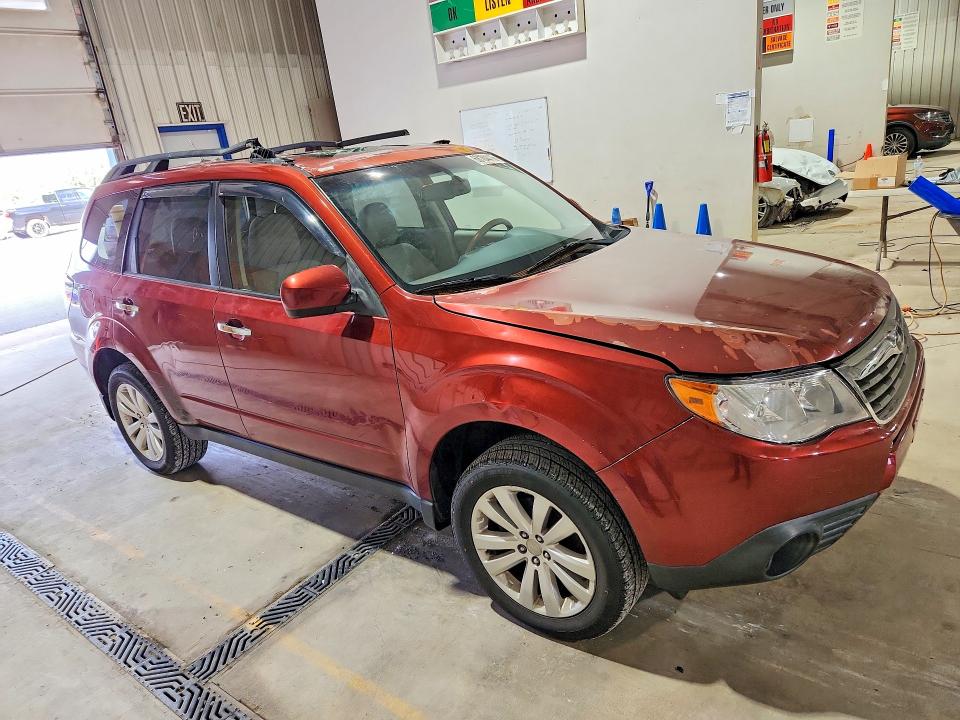 68184416 :رقم المزاد ، JF2SHADC7CH430370 vin ، 2012 Subaru Forester مزاد بيع