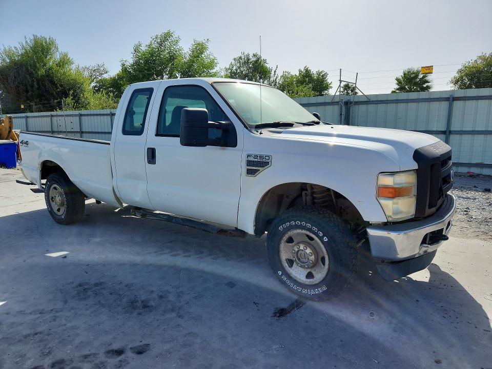 56317796 :رقم المزاد ، 1FTSX215X9EA84032 vin ، 2009 Ford F250 مزاد بيع