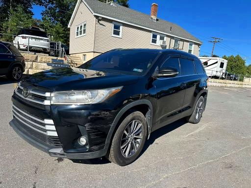 66165736 :رقم المزاد ، 5TDJZRFHXKS606062 vin ، 2019 Toyota Highlander مزاد بيع