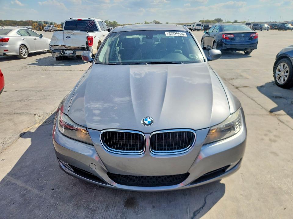 2011 Bmw 328 მანქანა იყიდება აუქციონზე, vin: WBAPH7C52BE679425, აუქციონის ნომერი: 69629636
