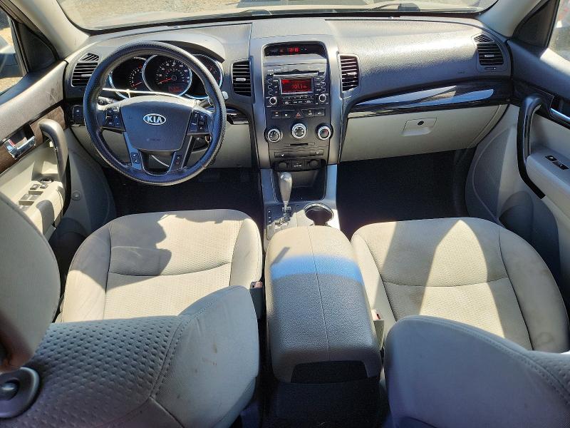 70847936 :رقم المزاد ، 5XYKT4A1XBG076935 vin ، 2011 Kia Sorento مزاد بيع