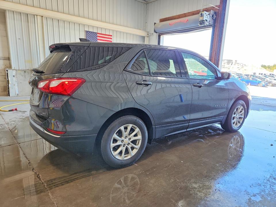 2018 Chevrolet Equinox მანქანა იყიდება აუქციონზე, vin: 2GNAXREV7J6312972, აუქციონის ნომერი: 69811846