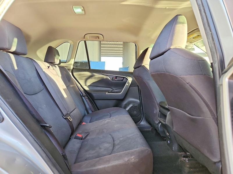 Продажа на аукционе авто 2021 Toyota Rav4, vin: JTMH1RFV7MD062209, номер лота: 70296376