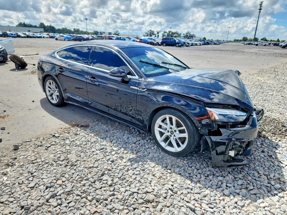 Aukcja sprzedaży 2024 Audi A5, vin: WAUFACF57RA013327, numer aukcji: 69924726
