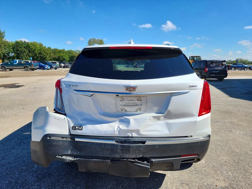 70283626 :رقم المزاد ، 1GYKNDRS2KZ196912 vin ، 2019 Cadillac Xt5 مزاد بيع