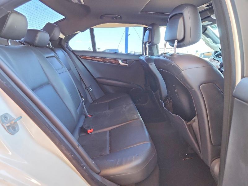 68883696 :رقم المزاد ، WDDGF4HBXDR301408 vin ، 2013 Mercedes-benz C مزاد بيع