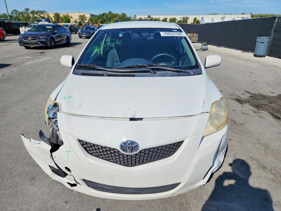 70833156 :رقم المزاد ، JTDBT4K39CL012214 vin ، 2012 Toyota Yaris مزاد بيع