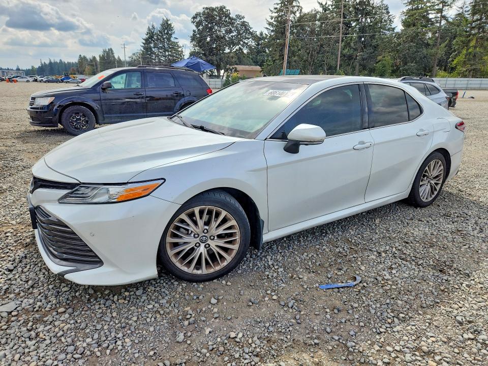 Aukcja sprzedaży 2018 Toyota Camry, vin: 4T1B11HK8JU057814, numer aukcji: 68614016
