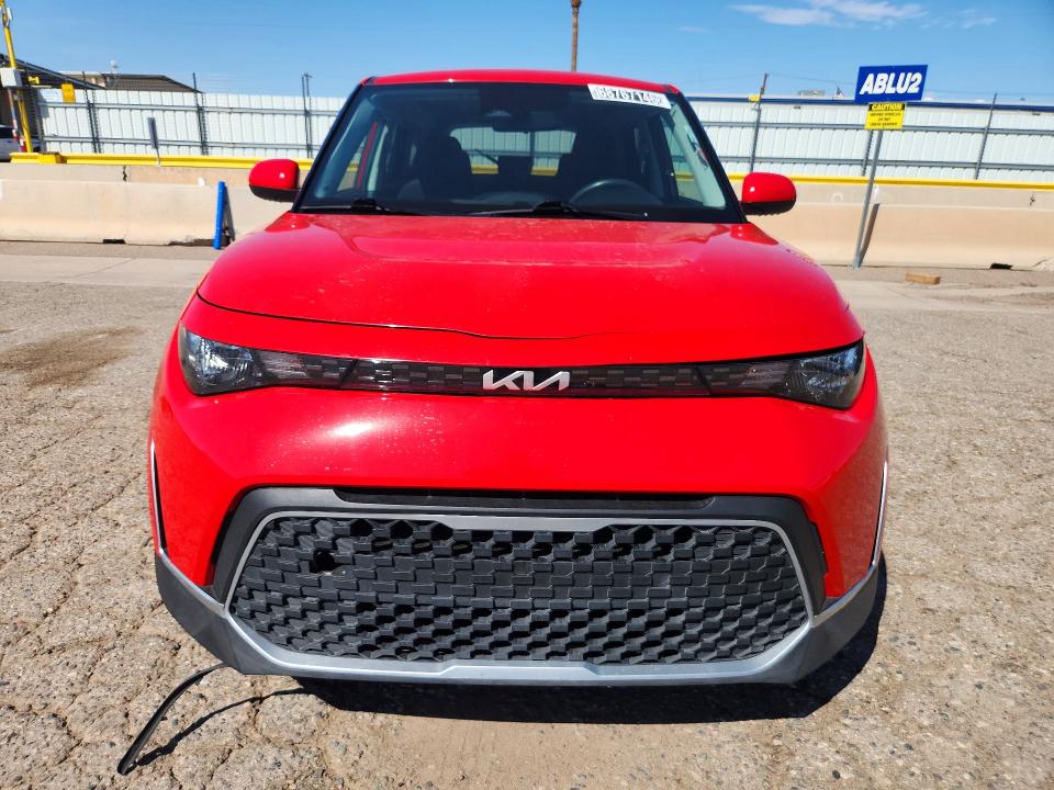2023 Kia Soul მანქანა იყიდება აუქციონზე, vin: KNDJ23AU9P7208526, აუქციონის ნომერი: 68767146