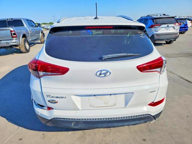 2017 Hyundai Tucson მანქანა იყიდება აუქციონზე, vin: KM8J3CA47HU299436, აუქციონის ნომერი: 67400666