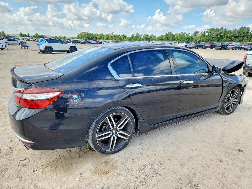 Продаж на аукціоні авто 2016 Honda Accord, vin: 1HGCR2F5XGA052551, номер лоту: 68884856