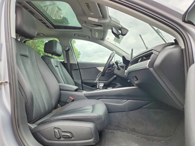 Продаж на аукціоні авто 2017 Audi A4, vin: WAUANAF40HN004423, номер лоту: 67781496