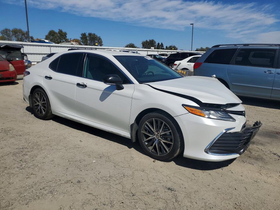 2022 Toyota Camry მანქანა იყიდება აუქციონზე, vin: 4T1F31AK6NU595066, აუქციონის ნომერი: 68789106